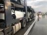 Na dálnici u Ostravy hořel kamion naložený auty